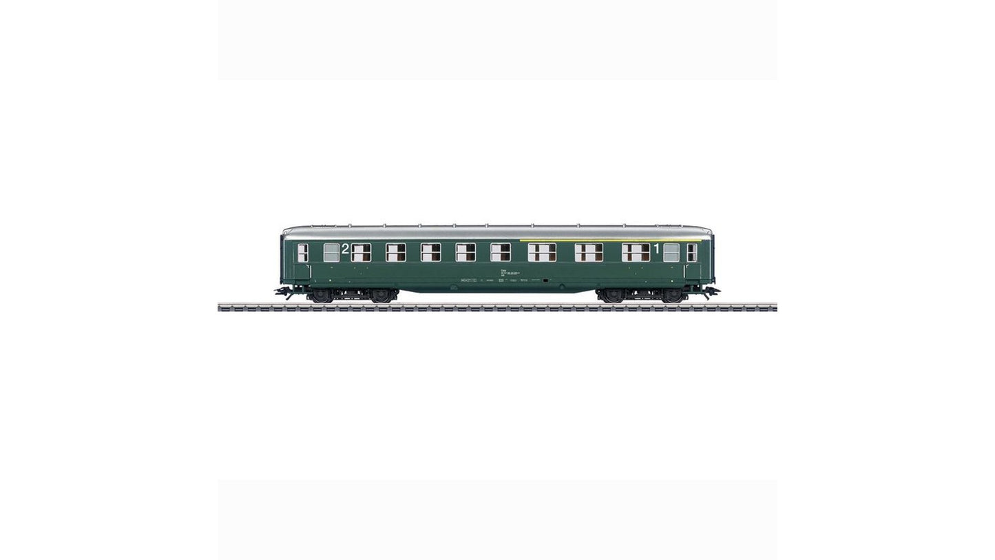 Marklin 43213 Skirted Passenger Car 1st 2nd Class