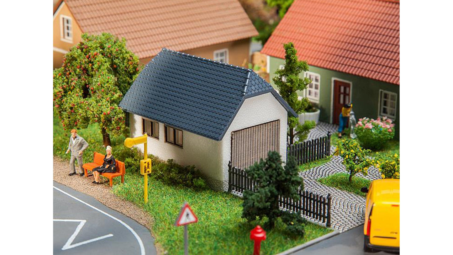 Faller 130622 2 Garages