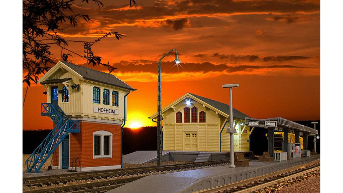 Kibri 38994 Set Around the station kit
