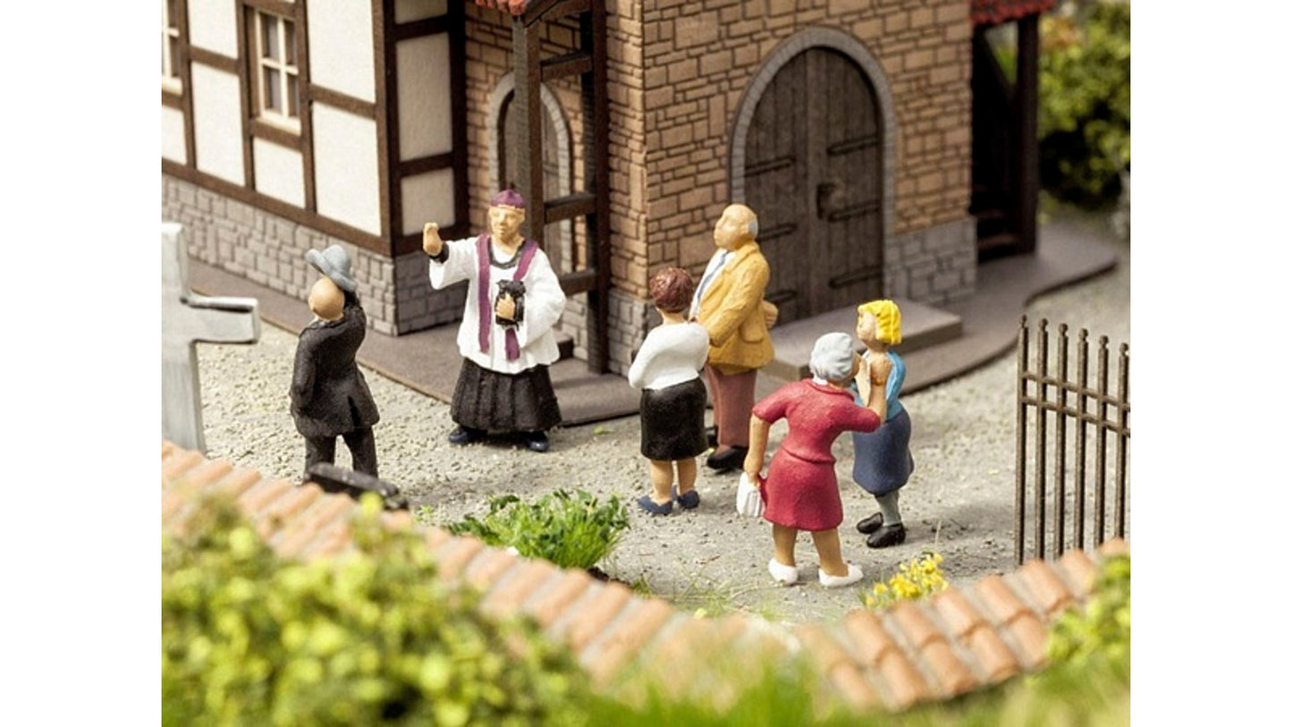 Noch NO12860 At the Church for H0
