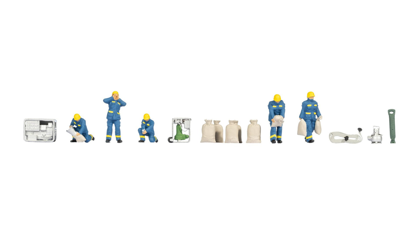 NOCH NO16258 Themed Figures Set ‘THW Flood Relief Operation’ Contents: 5 THW f igures 1 emergency power generator 1 mobile pum…