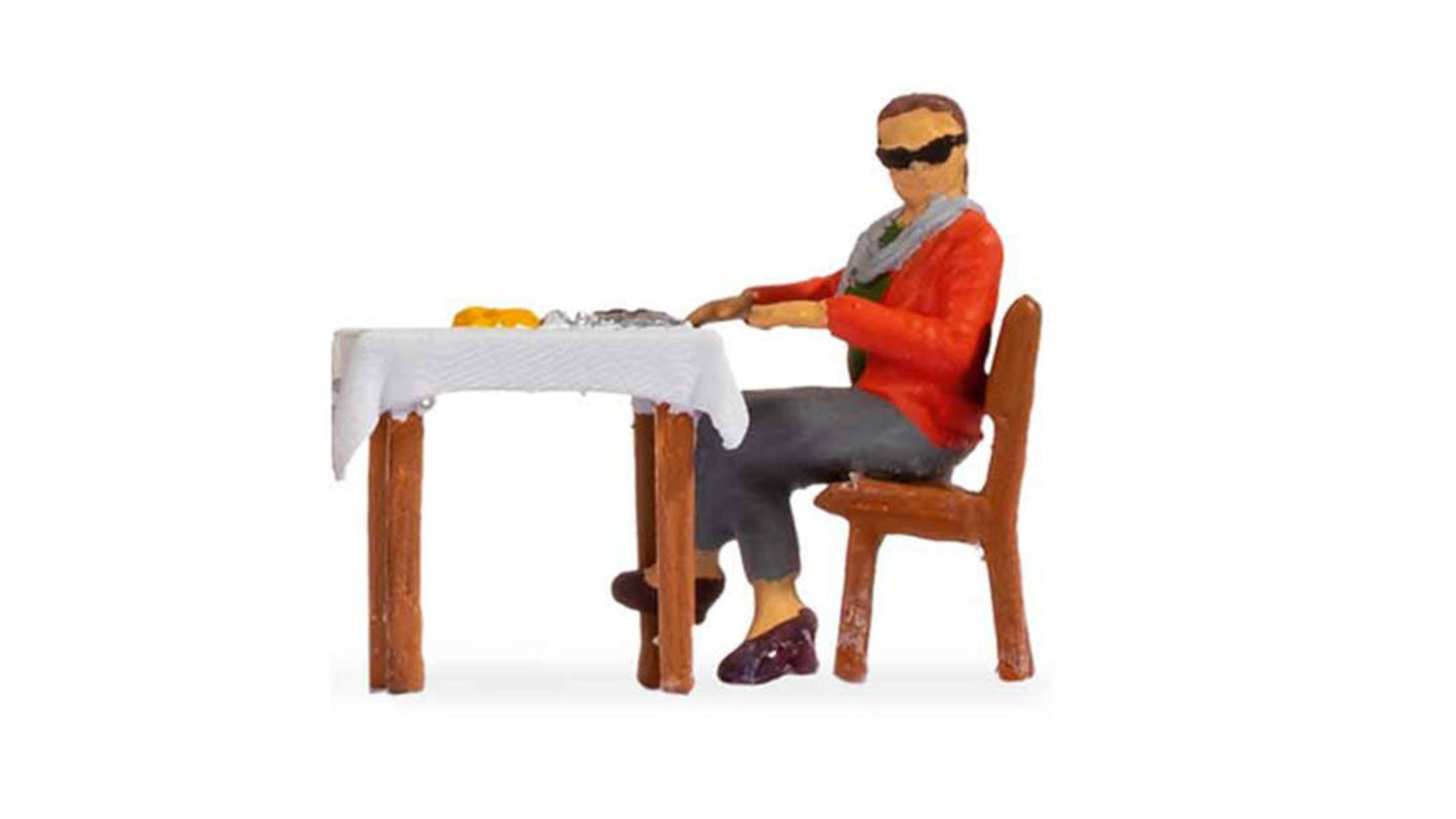 NOCH NO16513 Tiny Scenes ‘Lunch’