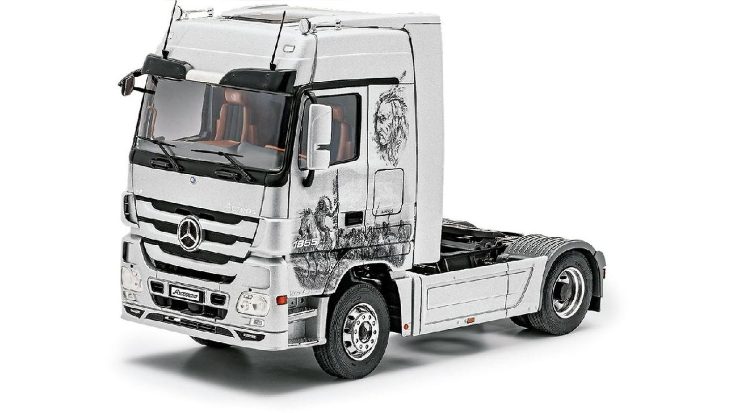 Revell 07425 Mercedes Benz Actros MP3