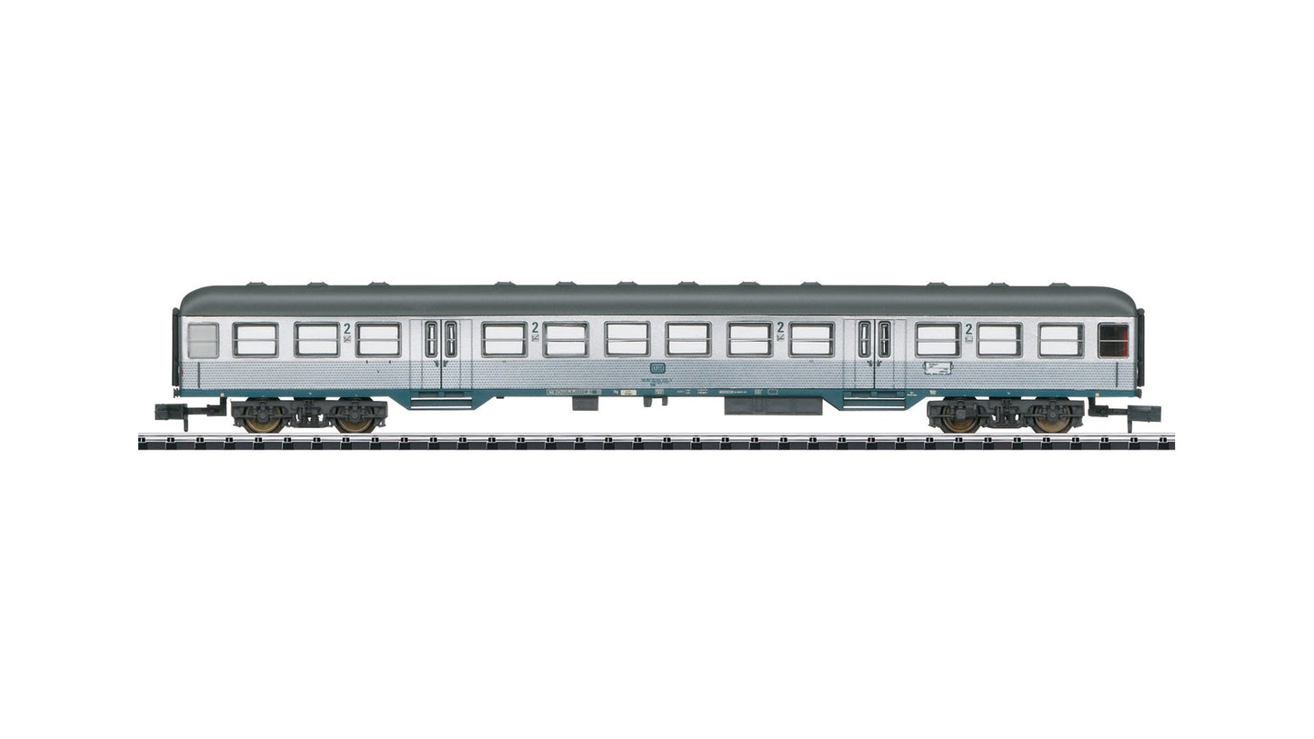MiniTrix 18413 Passenger Car