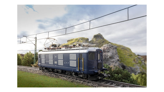 Trix 22422 Electric Locomotive Re 4-4 I