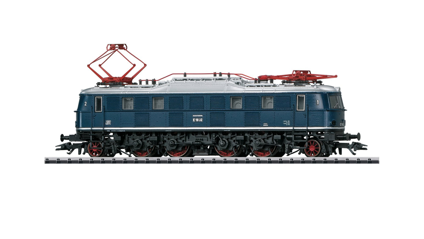Trix 22451 Class E 18 Electric Locomotive