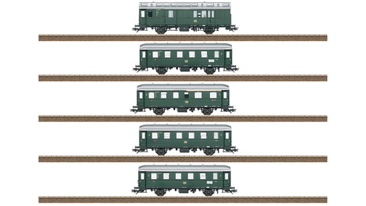 Trix 23225 Passenger Car Set
