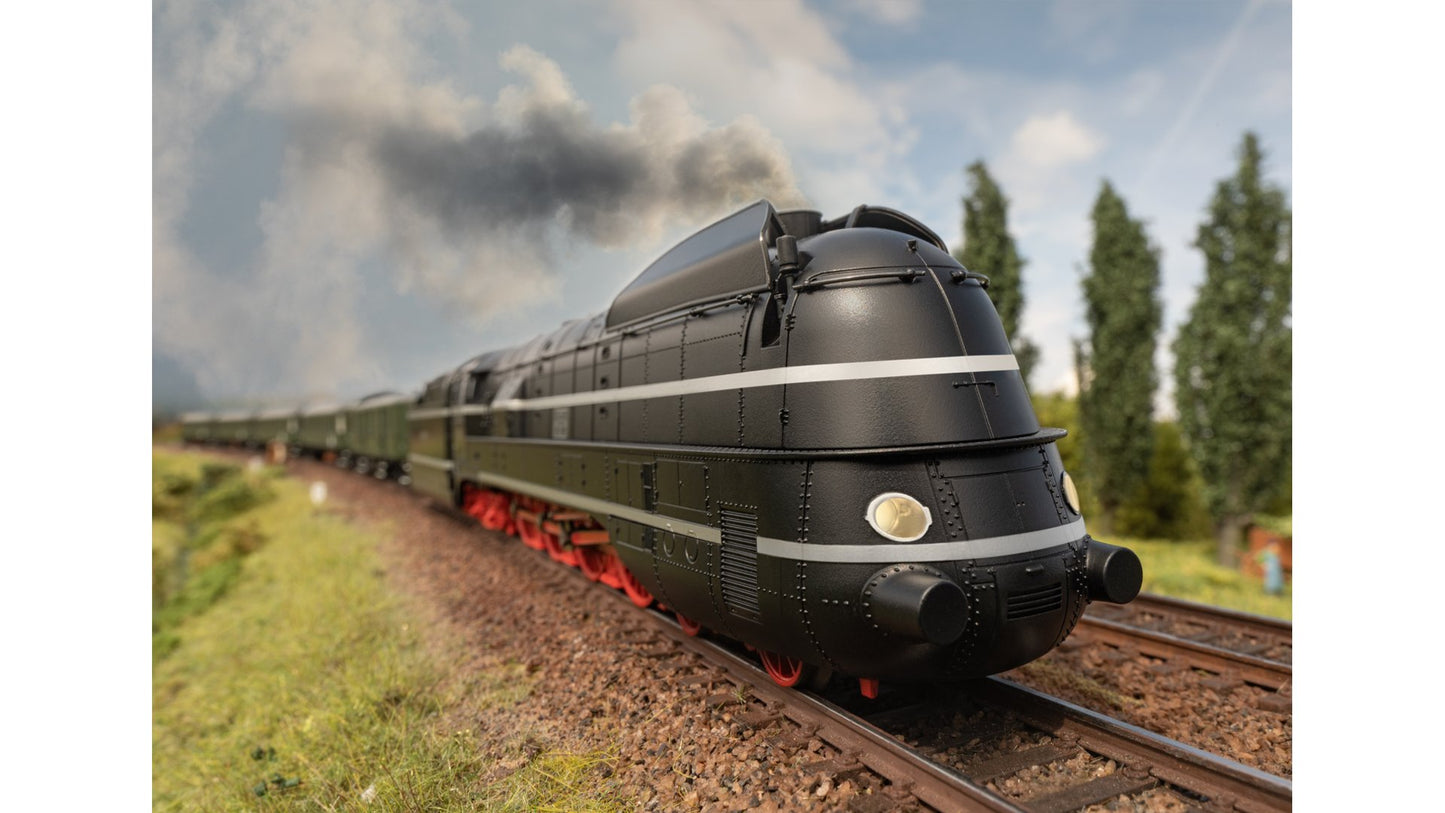 Trix 25060 Steam Locomotive Road Number 06 001
