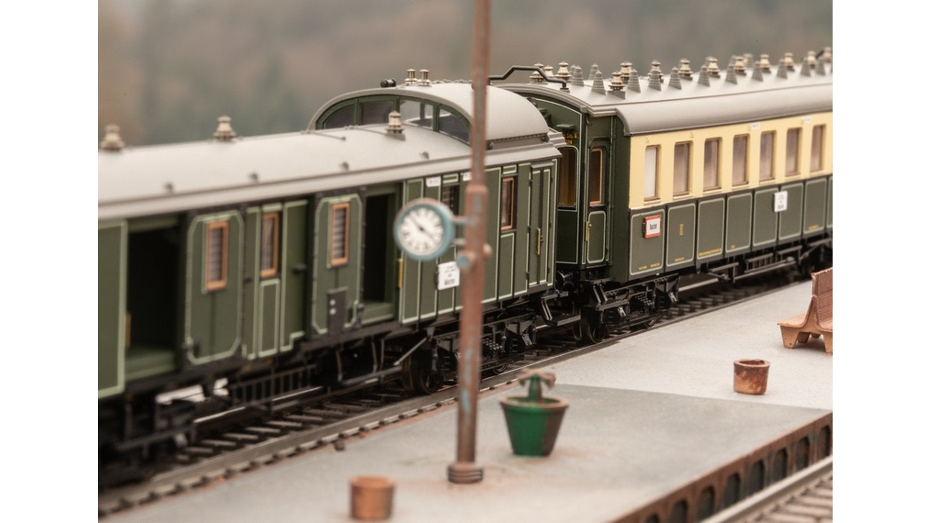 Marklin 26360 Bavarian Express Train Set