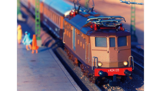 Marklin 30350 Class E 424 Electric Locomotive