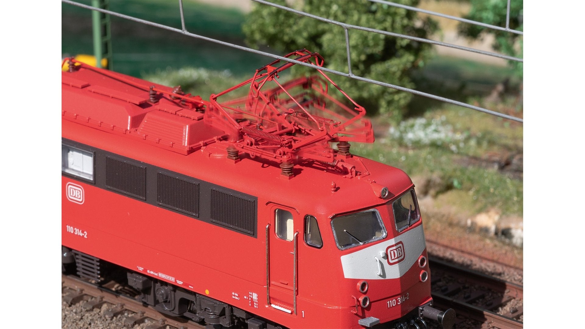Marklin 37019 Class 110.3 Electric Locomotive