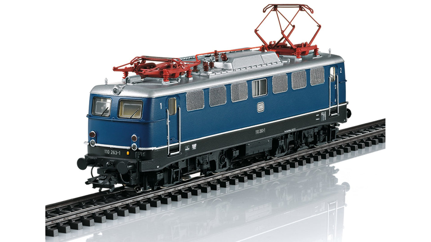 Marklin 37108 Class 110.1 Electric Locomotive