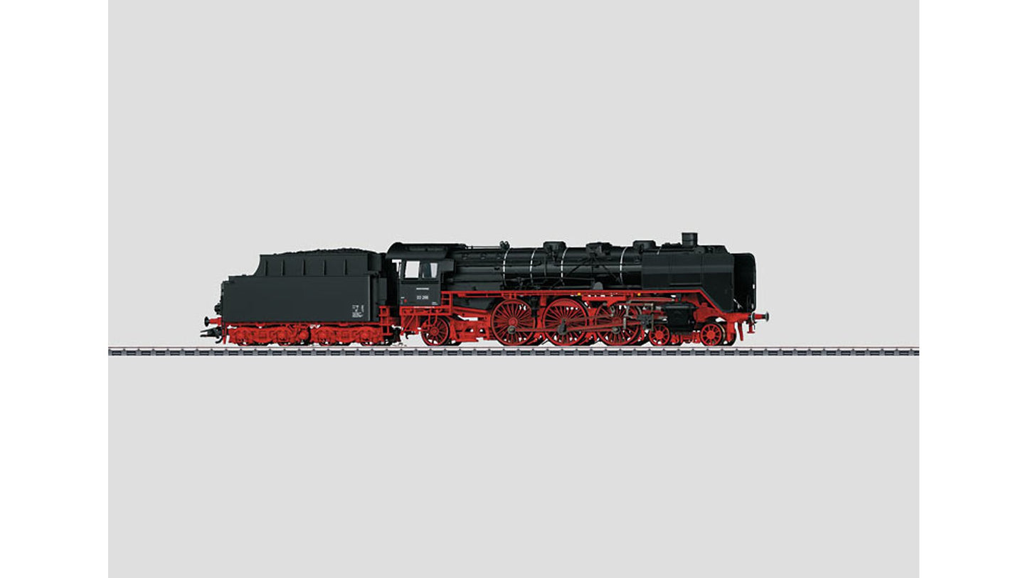Marklin 37957 Class 03 Express Train Steam Locomotive with a Tender