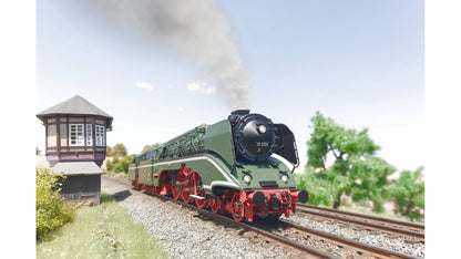 Marklin 38201 Steam Locomotive, Road Number 18 201