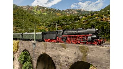 Marklin 38323 Steam Locomotive, Road Number 18 323