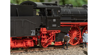 Marklin 38323 Steam Locomotive, Road Number 18 323