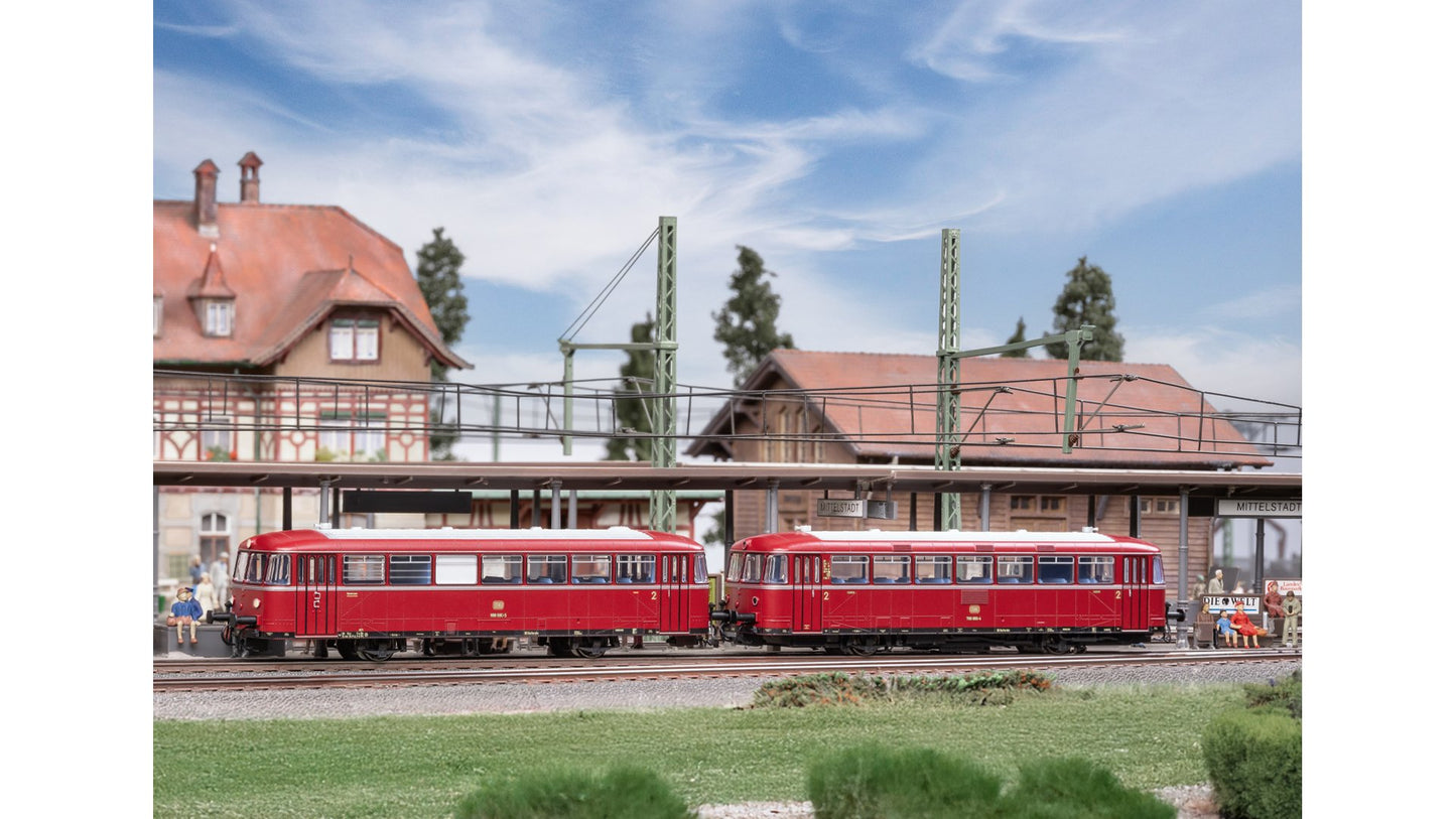 Marklin 38980 Class 798 Rail Bus with Class 998 Control Car