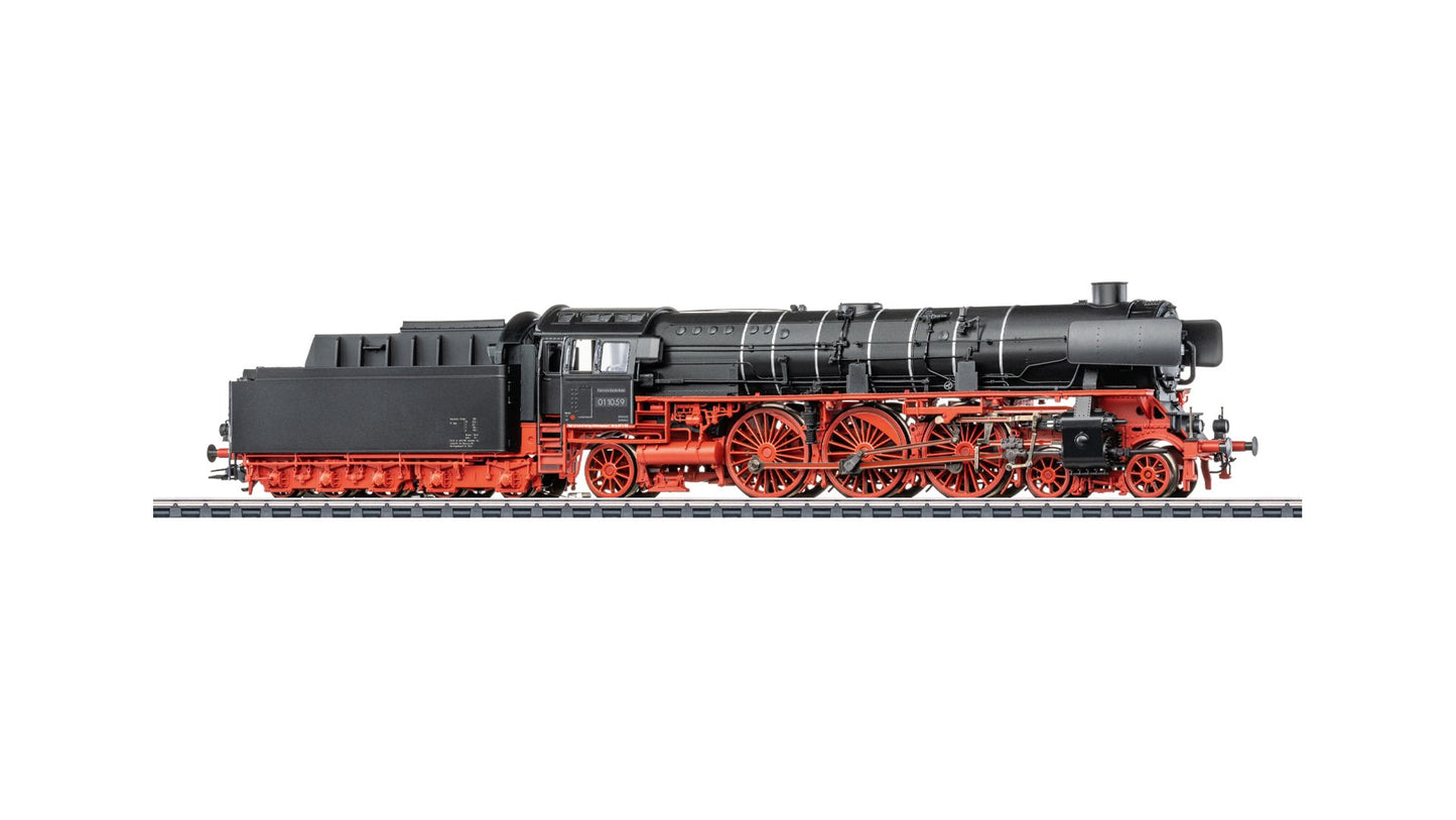 Marklin 39105 Class 01.10 Steam Locomotive, New Design