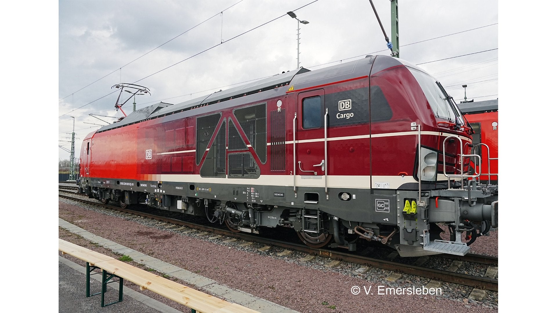 Marklin 39293 Class 249 Dual Power Locomotive