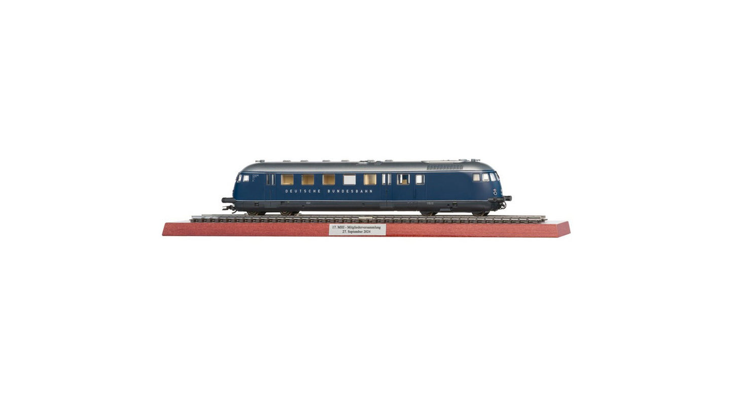 Marklin 39698 Class VT 92.5 Salon Powered Rail Car