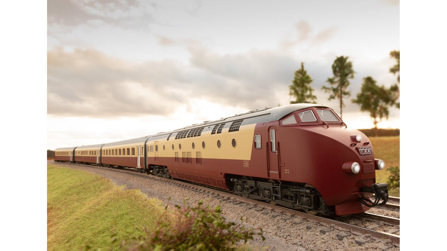 Marklin 39706 Class RAm TEE EDELWEISS Diesel Powered Railcar Train