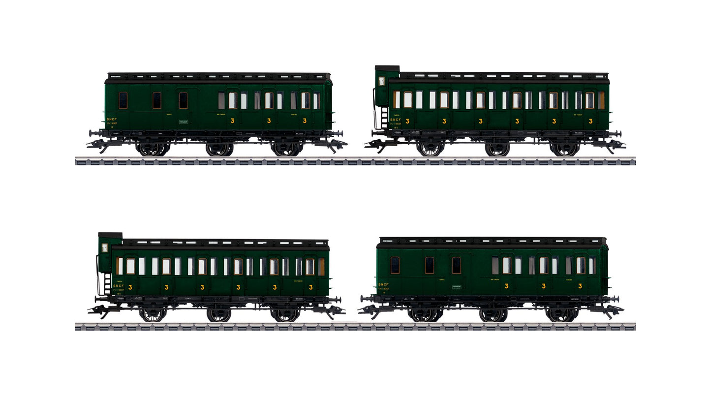 Marklin 42042 Compartment Car Set