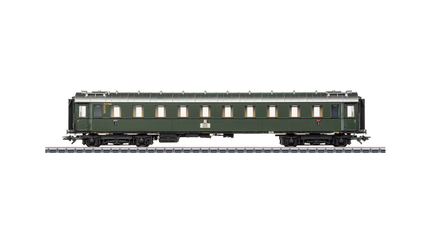Marklin 42526 Type C4ü Express Train Passenger Car for the “D 74”