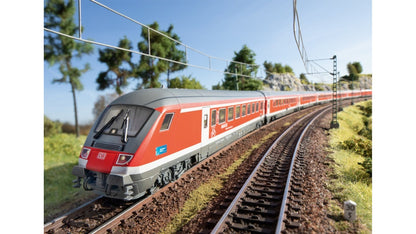 Marklin 42988 Munich Nurnberg Express Passenger Car Set 1
