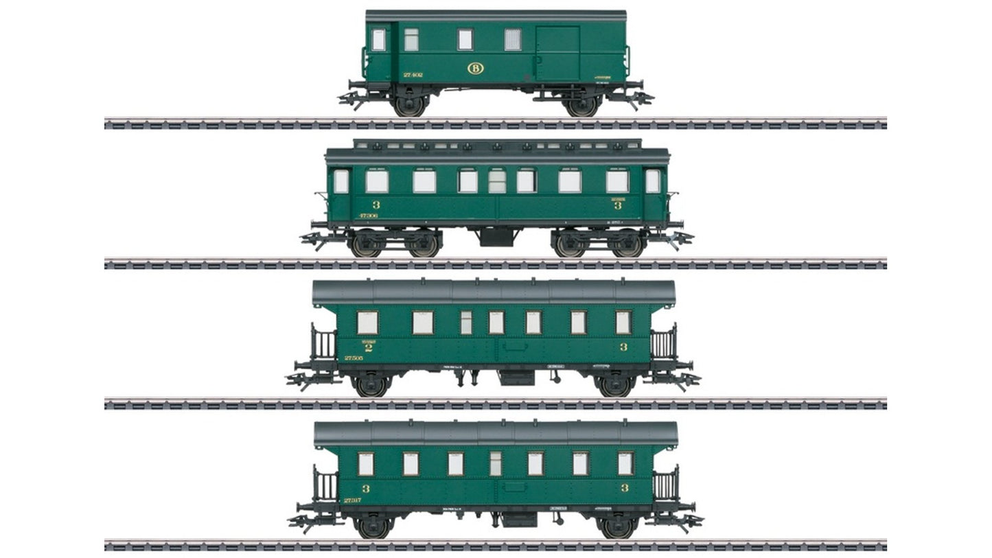 Marklin 43054 Passenger Car Set to Go with the Class 81