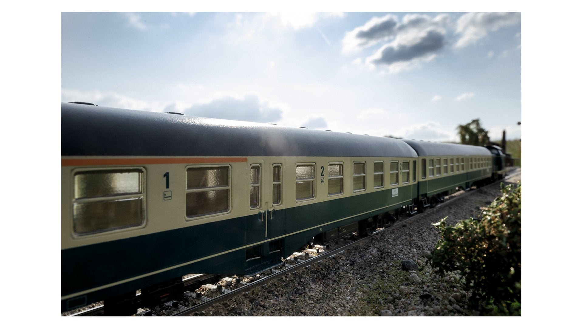 Marklin 43125 Passenger Car 1st-2nd Class