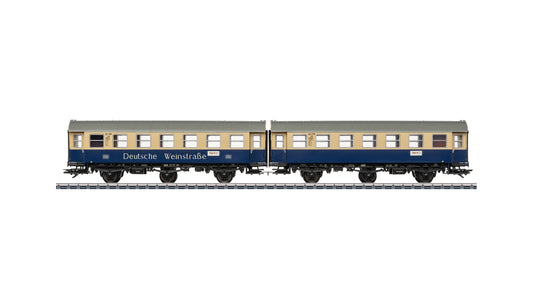 Marklin 43187 “Deutsche Weinstraße / German Wine Road” Pair of Rebuild Passenger Cars