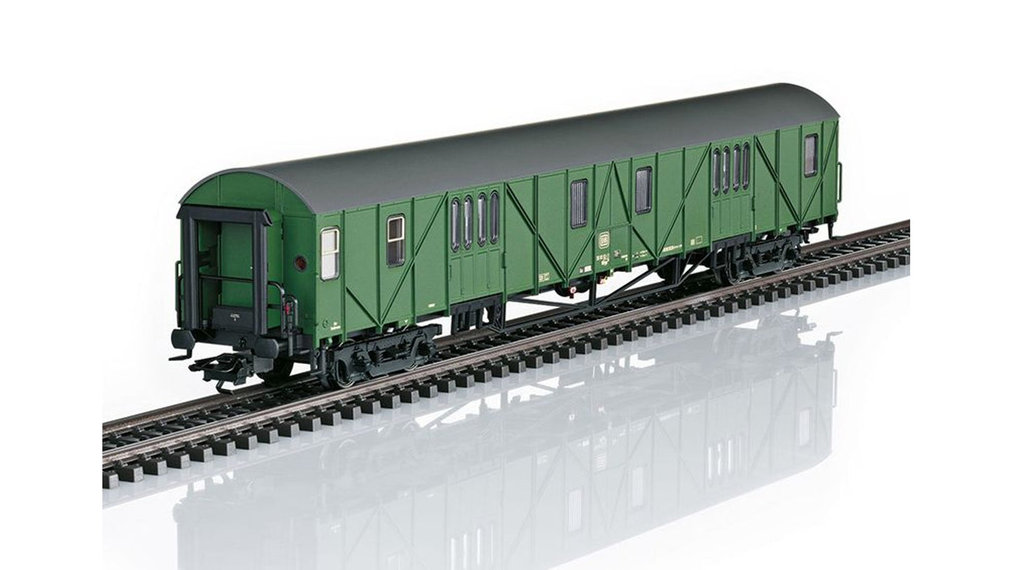 Marklin 43993 Express Freight Baggage Car Set