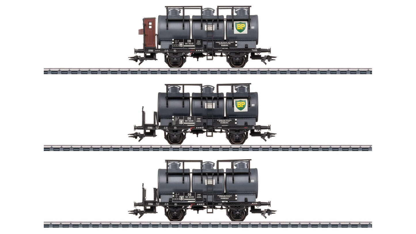 Marklin 46491 Tank Car Set with Three Containers