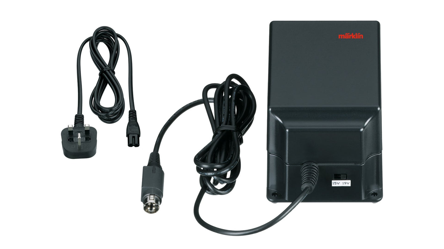 Marklin 60042 Switched Mode Power Pack 50-60 VA 100 240 Volts United Kingdom