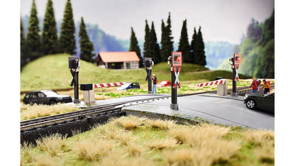 Marklin 74924 Fully Automatic One Piece Railroad Grade Crossing