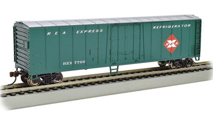 Bachmann 17904 Railway Express-50 Steel Reefer HO Scale