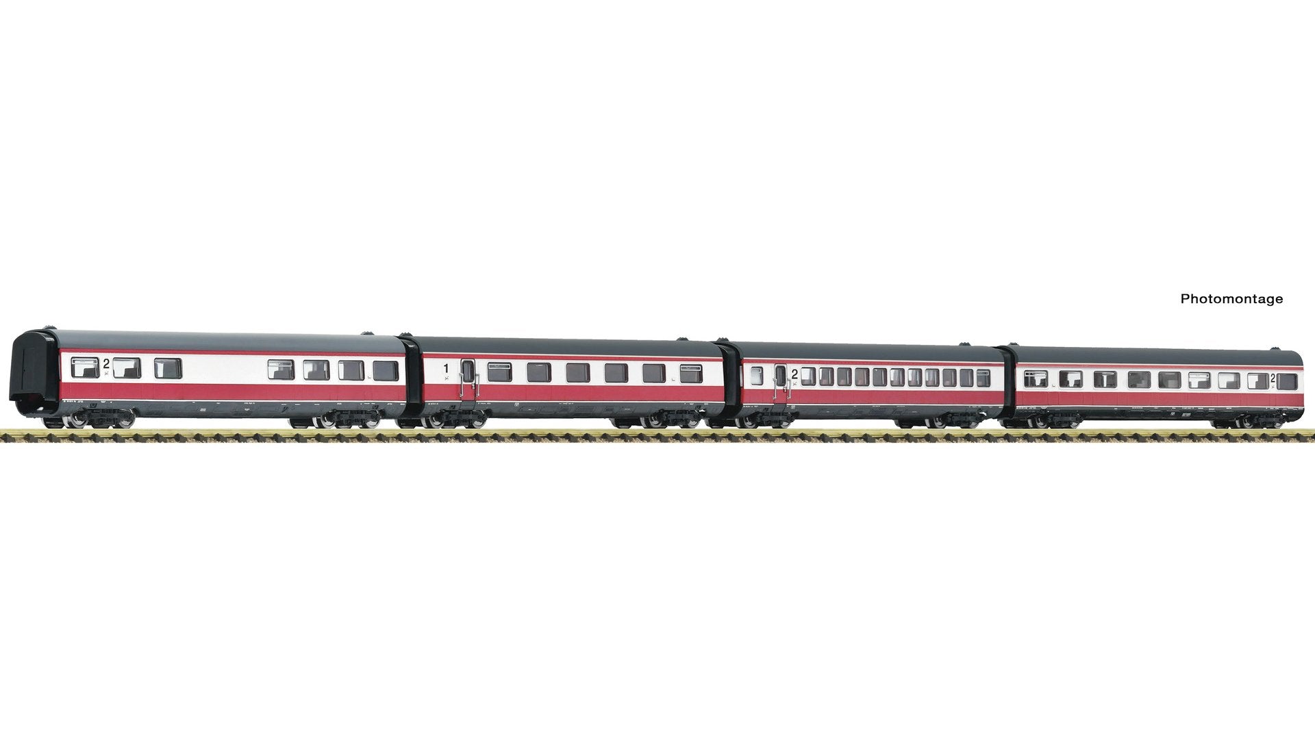 Fleischmann F7760011 4 piece set: "Max Liebermann" supplementary coaches, DR