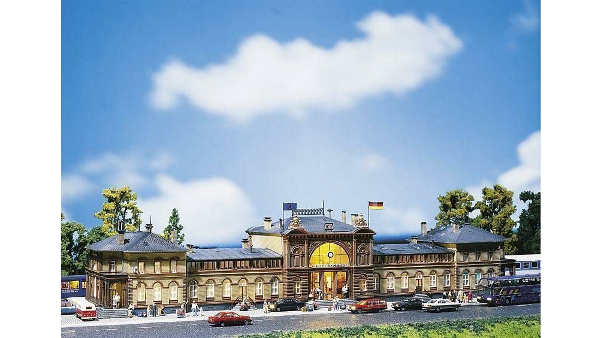 Faller 110113 Bonn Station