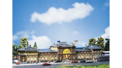 Faller 110113 Bonn Station