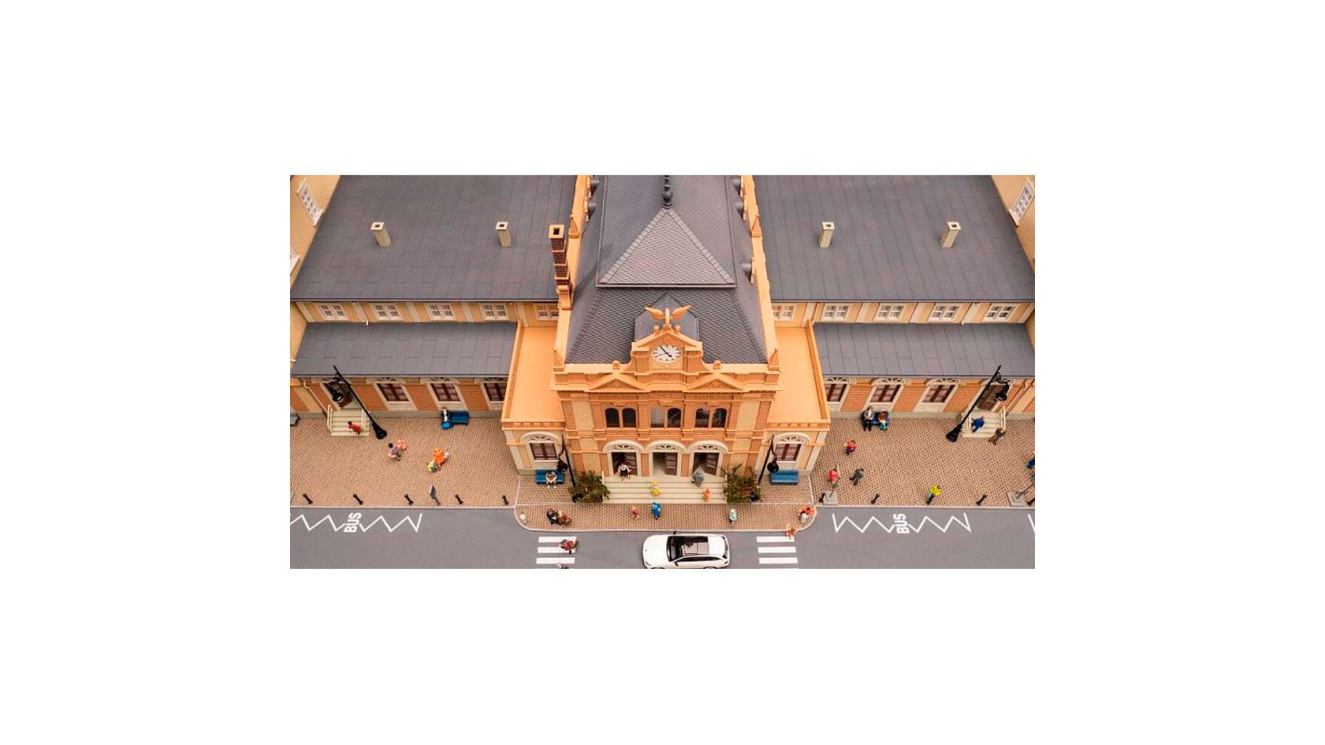 Faller 110132 Neustadt Weinstr Main Train Station