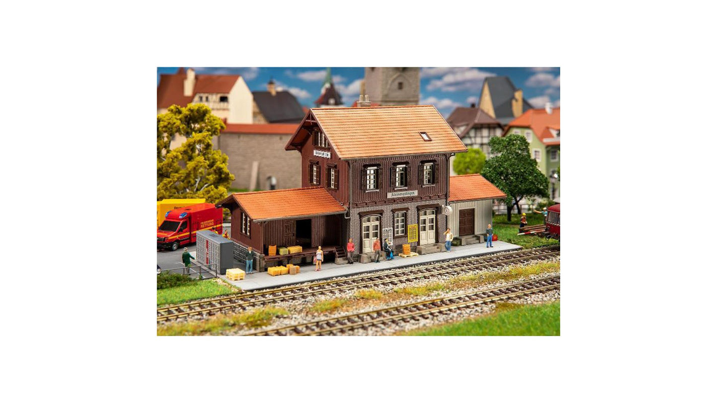 Faller 110133 Kleinengstingen Railway Station