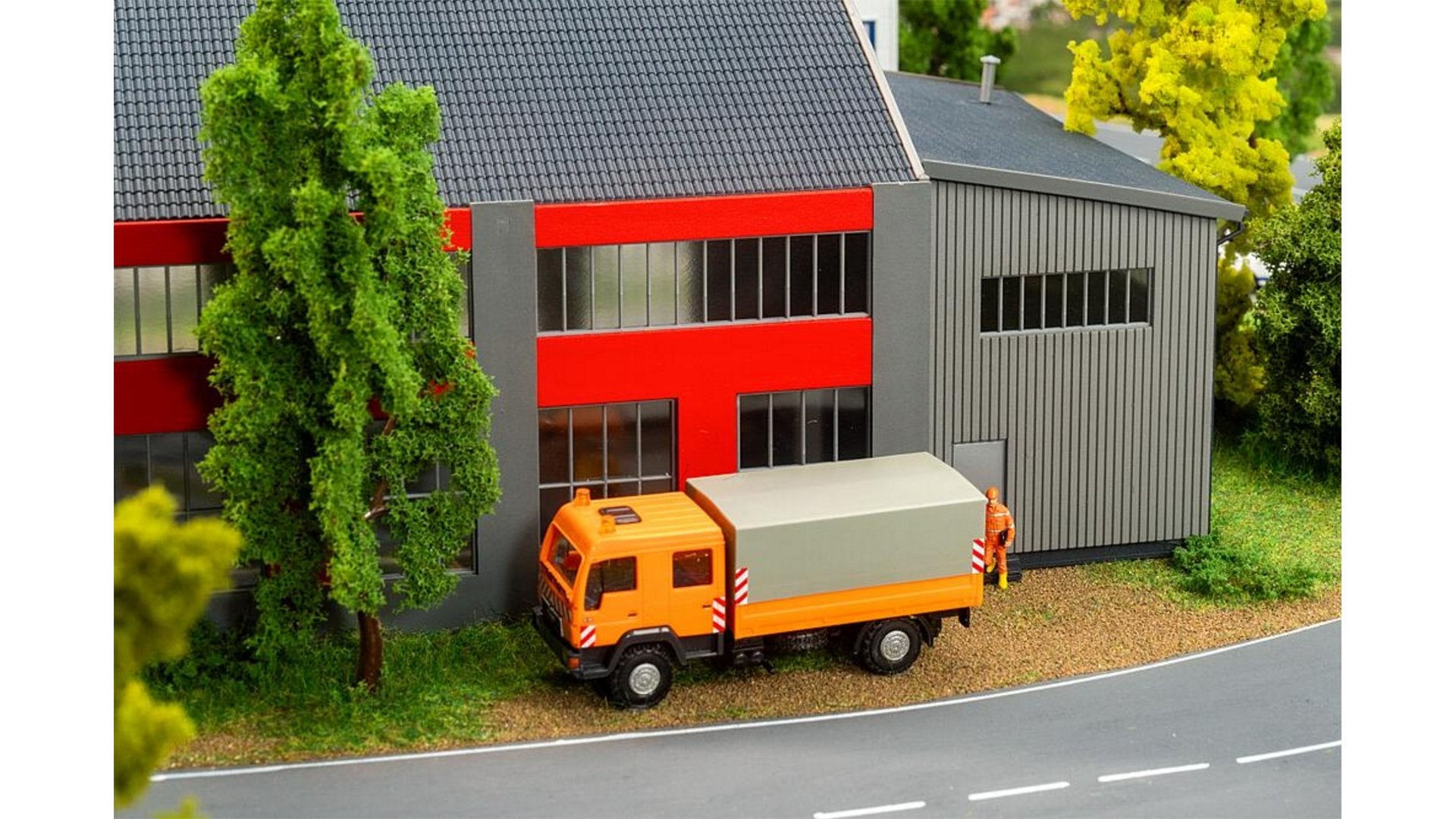 Faller 120079 Electric locomotive shed, 2 stall
