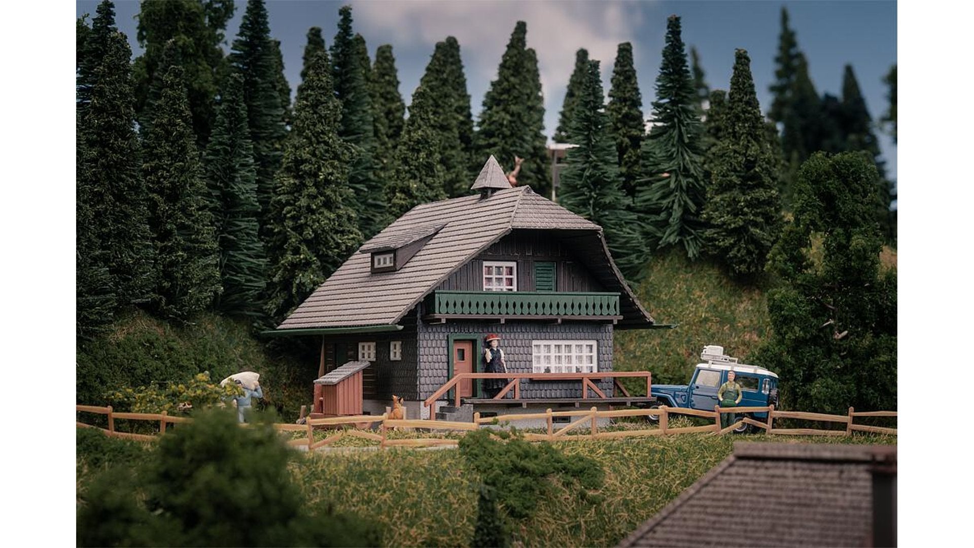Faller FA130010 Black Forest house with figure Anniversary model