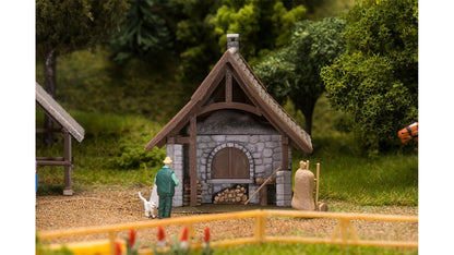 Faller 130116 Granary, court chapel and bakery