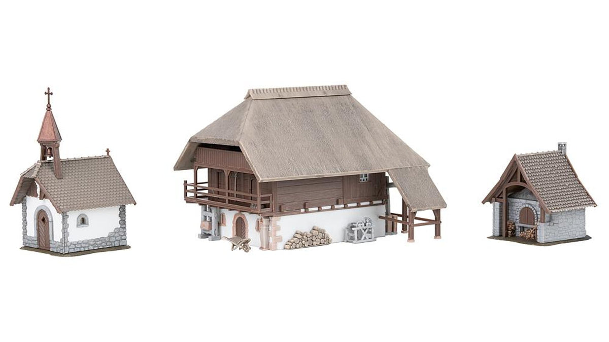 Faller 130116 Granary, court chapel and bakery