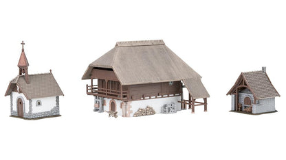 Faller 130116 Granary, court chapel and bakery