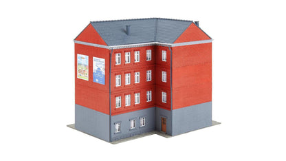 Faller 130138 Town corner house with tattoo parlour