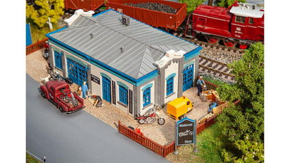 Faller 130140 Motercycle shop