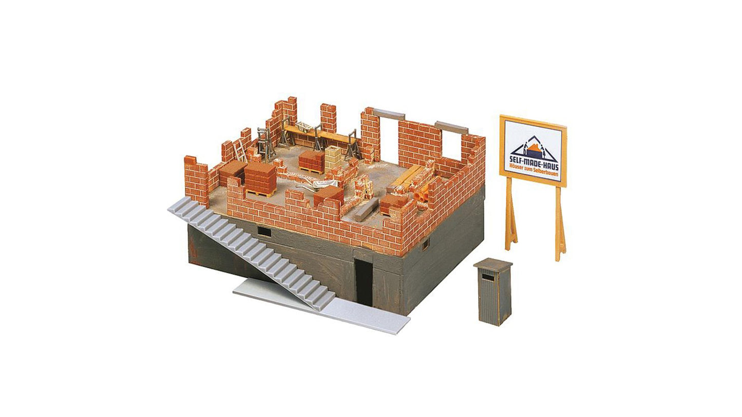 Faller 130307 House under construction