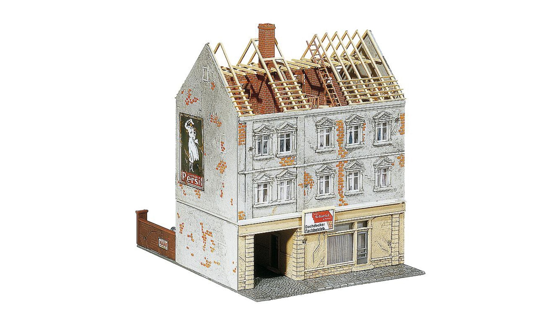 Faller 130456 Town house under renovation